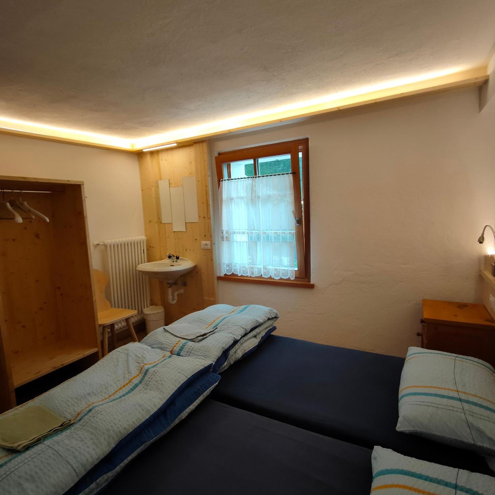 Rifugio Stella Alpina Spiz Piaz Per Escursionisti Hotell Pozza di Fassa Exteriör bild